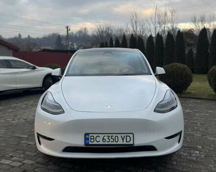 Білий Тесла Model Y, об'ємом двигуна 0 л та пробігом 8 тис. км за 34500 $, фото 2 на Automoto.ua