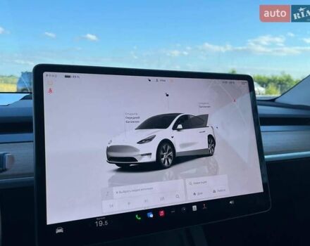 Белый Тесла Model Y, объемом двигателя 0 л и пробегом 34 тыс. км за 30890 $, фото 46 на Automoto.ua