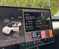 Белый Тесла Model Y, объемом двигателя 0 л и пробегом 1 тыс. км за 31111 $, фото 34 на Automoto.ua