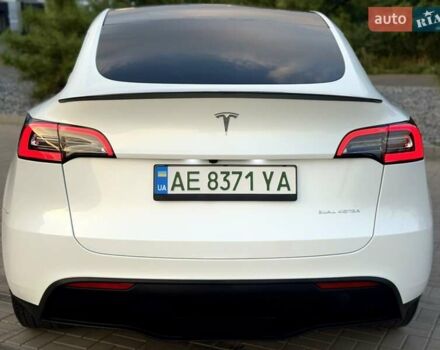 Белый Тесла Model Y, объемом двигателя 0 л и пробегом 3 тыс. км за 34498 $, фото 9 на Automoto.ua