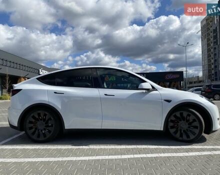 Белый Тесла Model Y, объемом двигателя 0 л и пробегом 11 тыс. км за 34800 $, фото 3 на Automoto.ua
