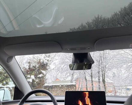 Белый Тесла Model Y, объемом двигателя 0 л и пробегом 16 тыс. км за 30999 $, фото 80 на Automoto.ua