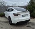 Білий Тесла Model Y, об'ємом двигуна 0 л та пробігом 8 тис. км за 30500 $, фото 6 на Automoto.ua