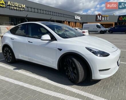 Белый Тесла Model Y, объемом двигателя 0 л и пробегом 11 тыс. км за 34800 $, фото 4 на Automoto.ua