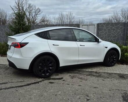Білий Тесла Model Y, об'ємом двигуна 0 л та пробігом 8 тис. км за 30500 $, фото 5 на Automoto.ua