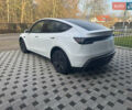 Белый Тесла Model Y, объемом двигателя 0 л и пробегом 1 тыс. км за 61141 $, фото 3 на Automoto.ua