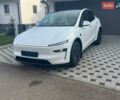 Белый Тесла Model Y, объемом двигателя 0 л и пробегом 1 тыс. км за 61141 $, фото 1 на Automoto.ua