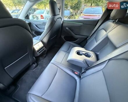 Білий Тесла Model Y, об'ємом двигуна 0 л та пробігом 1 тис. км за 63784 $, фото 9 на Automoto.ua