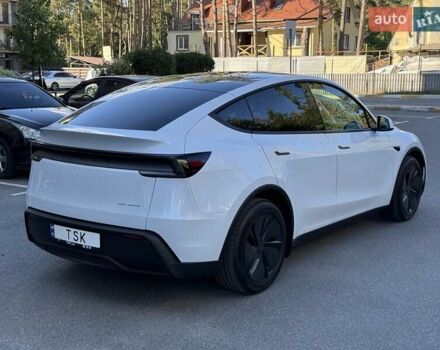 Білий Тесла Model Y, об'ємом двигуна 0 л та пробігом 1 тис. км за 63784 $, фото 3 на Automoto.ua