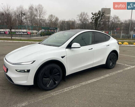 Білий Тесла Model Y, об'ємом двигуна 0 л та пробігом 2 тис. км за 63500 $, фото 3 на Automoto.ua