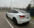 Белый Тесла Model Y, объемом двигателя 0 л и пробегом 6 тыс. км за 33999 $, фото 6 на Automoto.ua