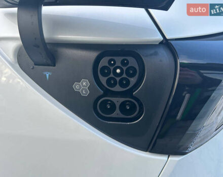 Белый Тесла Model Y, объемом двигателя 0 л и пробегом 1 тыс. км за 63500 $, фото 23 на Automoto.ua