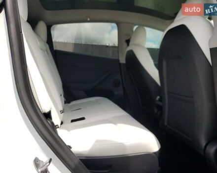 Білий Тесла Model Y, об'ємом двигуна 0 л та пробігом 37 тис. км за 15000 $, фото 9 на Automoto.ua