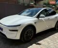 Белый Тесла Model Y, объемом двигателя 0 л и пробегом 13 тыс. км за 37700 $, фото 1 на Automoto.ua