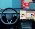 Белый Тесла Model Y, объемом двигателя 0 л и пробегом 1 тыс. км за 63216 $, фото 18 на Automoto.ua