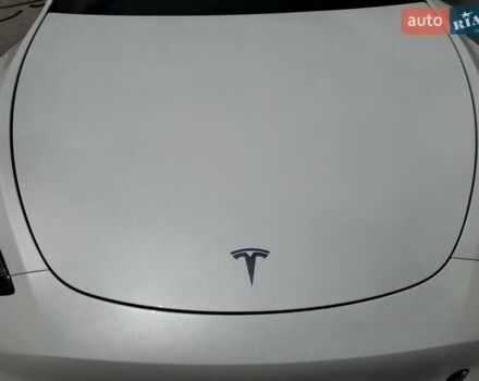 Білий Тесла Model Y, об'ємом двигуна 0 л та пробігом 37 тис. км за 15000 $, фото 10 на Automoto.ua