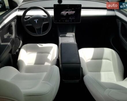 Білий Тесла Model Y, об'ємом двигуна 0 л та пробігом 37 тис. км за 15000 $, фото 7 на Automoto.ua