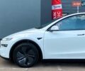 Белый Тесла Model Y, объемом двигателя 0 л и пробегом 1 тыс. км за 63216 $, фото 3 на Automoto.ua