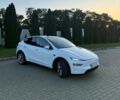 Белый Тесла Model Y, объемом двигателя 0 л и пробегом 14 тыс. км за 44300 $, фото 1 на Automoto.ua