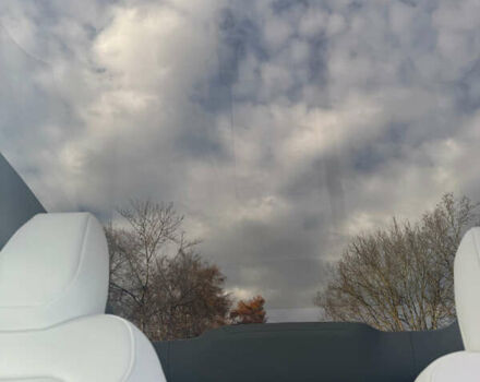 Белый Тесла Model Y, объемом двигателя 0 л и пробегом 1 тыс. км за 61141 $, фото 20 на Automoto.ua