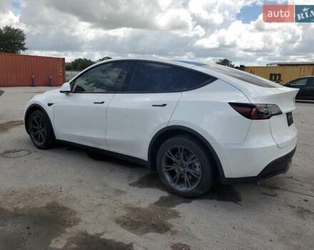 Білий Тесла Model Y, об'ємом двигуна 0 л та пробігом 37 тис. км за 15000 $, фото 1 на Automoto.ua