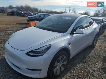 Тесла Model Y 2020 в Одессе на Automoto.ua Белый Тесла Model Y, объемом двигателя 0 л и пробегом 61 тыс. км за 9450 $, фото 1 на Automoto.ua