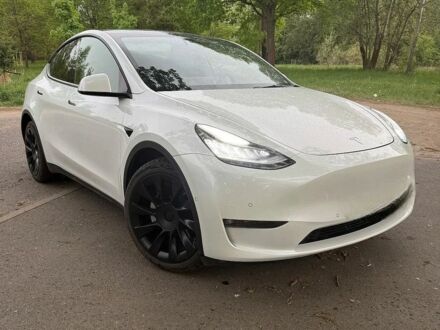 Белый Тесла Model Y, объемом двигателя 0 л и пробегом 130 тыс. км за 16500 $, фото 1 на Automoto.ua