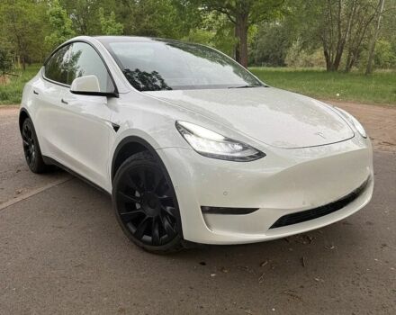 Белый Тесла Model Y, объемом двигателя 0 л и пробегом 130 тыс. км за 16500 $, фото 1 на Automoto.ua
