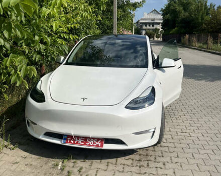 Білий Тесла Model Y, об'ємом двигуна 0 л та пробігом 102 тис. км за 21500 $, фото 1 на Automoto.ua