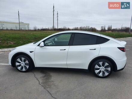 Білий Тесла Model Y, об'ємом двигуна 0 л та пробігом 80 тис. км за 40000 $, фото 1 на Automoto.ua