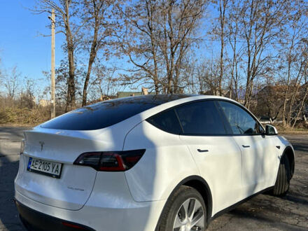 Білий Тесла Model Y, об'ємом двигуна 0 л та пробігом 68 тис. км за 29900 $, фото 1 на Automoto.ua