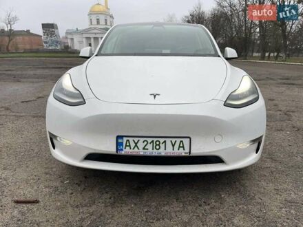 Белый Тесла Model Y, объемом двигателя 0 л и пробегом 127 тыс. км за 22999 $, фото 1 на Automoto.ua