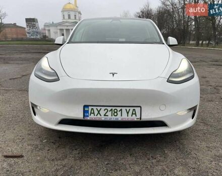 Білий Тесла Model Y, об'ємом двигуна 0 л та пробігом 127 тис. км за 22999 $, фото 1 на Automoto.ua