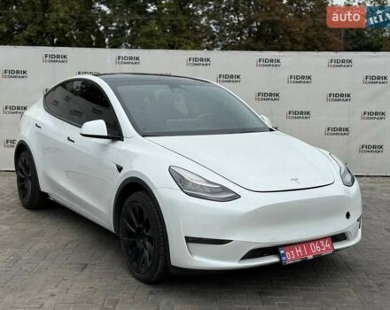 Белый Тесла Model Y, объемом двигателя 0 л и пробегом 117 тыс. км за 17800 $, фото 1 на Automoto.ua