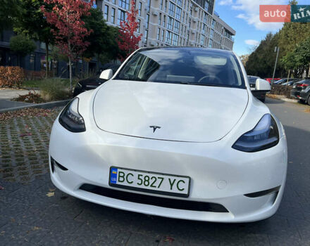 Белый Тесла Model Y, объемом двигателя 0 л и пробегом 107 тыс. км за 23900 $, фото 1 на Automoto.ua