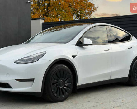 Белый Тесла Model Y, объемом двигателя 0 л и пробегом 85 тыс. км за 22600 $, фото 1 на Automoto.ua