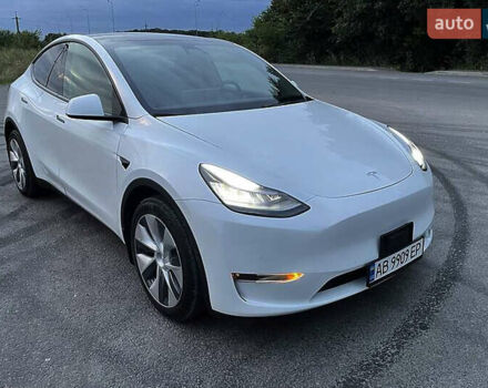 Белый Тесла Model Y, объемом двигателя 0 л и пробегом 45 тыс. км за 19500 $, фото 1 на Automoto.ua