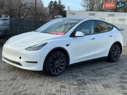 Білий Тесла Model Y, об'ємом двигуна 0 л та пробігом 137 тис. км за 17400 $, фото 1 на Automoto.ua