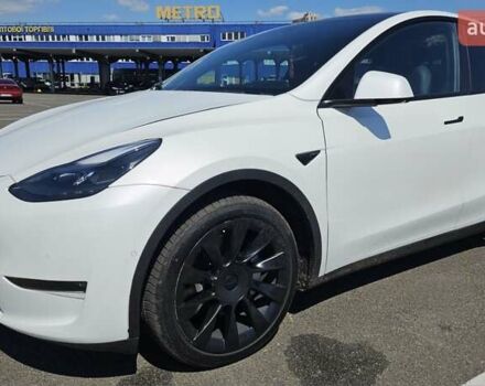 Білий Тесла Model Y, об'ємом двигуна 0 л та пробігом 110 тис. км за 20499 $, фото 1 на Automoto.ua