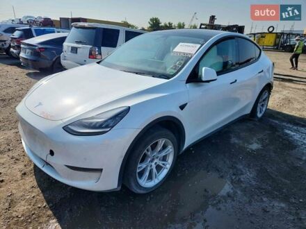 Белый Тесла Model Y, объемом двигателя 0 л и пробегом 185 тыс. км за 16900 $, фото 1 на Automoto.ua