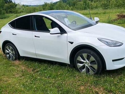 Тесла Model Y 2020 у Старом Самборе на Automoto.ua Білий Тесла Model Y, об'ємом двигуна 0 л та пробігом 60 тис. км за 25999 $, фото 1 на Automoto.ua