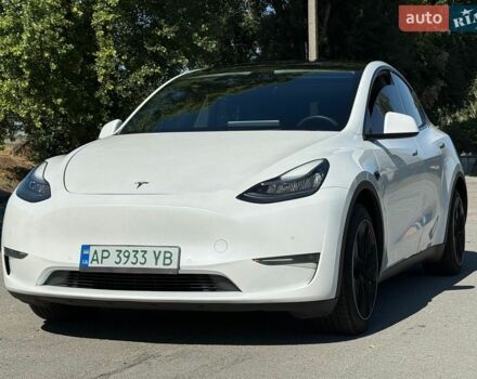 Белый Тесла Model Y, объемом двигателя 0 л и пробегом 120 тыс. км за 23000 $, фото 1 на Automoto.ua