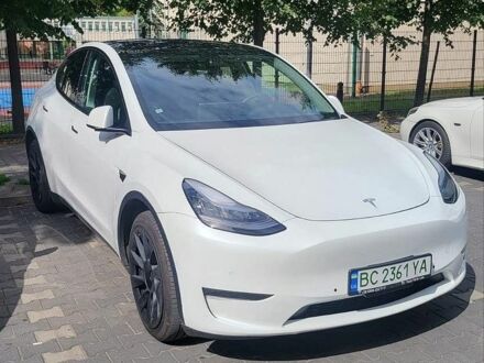 Білий Тесла Model Y, об'ємом двигуна 0 л та пробігом 135 тис. км за 22500 $, фото 1 на Automoto.ua