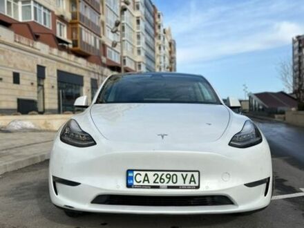 Белый Тесла Model Y, объемом двигателя 0 л и пробегом 184 тыс. км за 19800 $, фото 1 на Automoto.ua