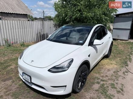 Білий Тесла Model Y, об'ємом двигуна 0 л та пробігом 183 тис. км за 19000 $, фото 1 на Automoto.ua