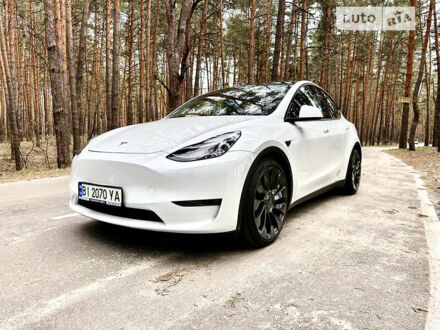 Білий Тесла Model Y, об'ємом двигуна 0 л та пробігом 31 тис. км за 30400 $, фото 1 на Automoto.ua