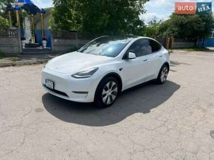 Білий Тесла Model Y, об'ємом двигуна 0 л та пробігом 72 тис. км за 24000 $, фото 1 на Automoto.ua