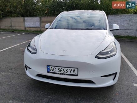 Білий Тесла Model Y, об'ємом двигуна 0 л та пробігом 126 тис. км за 22200 $, фото 1 на Automoto.ua