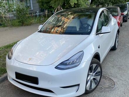 Тесла Model Y 2020 в Киеве на Automoto.ua Белый Тесла Model Y, объемом двигателя 0 л и пробегом 49 тыс. км за 24850 $, фото 1 на Automoto.ua