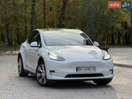 Белый Тесла Model Y, объемом двигателя 0 л и пробегом 119 тыс. км за 19500 $, фото 1 на Automoto.ua